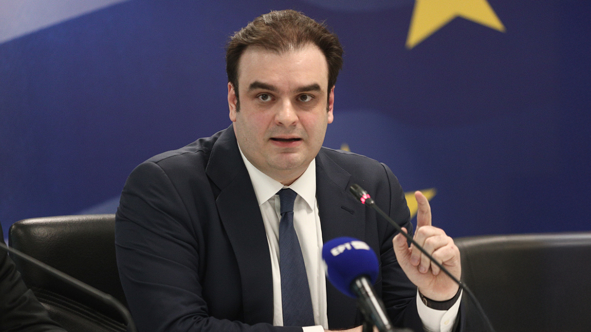 Στο Λουξεμβούργο ο Πιερρακάκης για τις συνεδριάσεις Eurogroup και ECOFIN