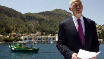ΠΑΣΟΚ: Άγριος καυγάς παπανδρεϊκών - εκσυγχρονιστών για το πρώτο Μνημόνιο